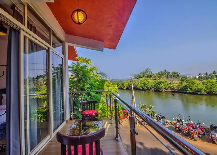 Amazing Baga River View 2Bhk Apartment By Stay Over Home