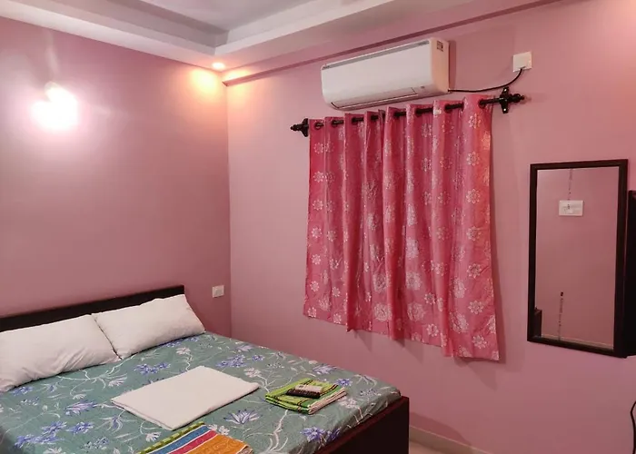 Pet friendly Indrayani Guest House Calangute