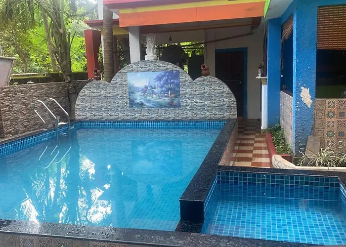 Calangute Beach Side Hotel