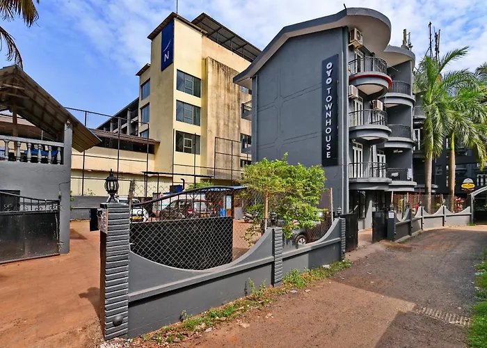 Candolim hotels near Infantaria