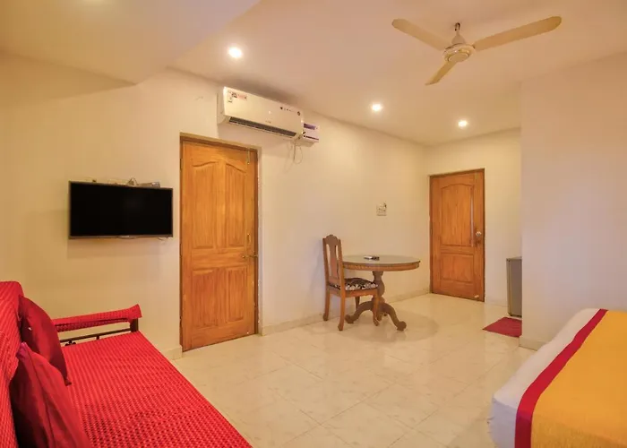 Mayonna Creek Side Hotel Baga