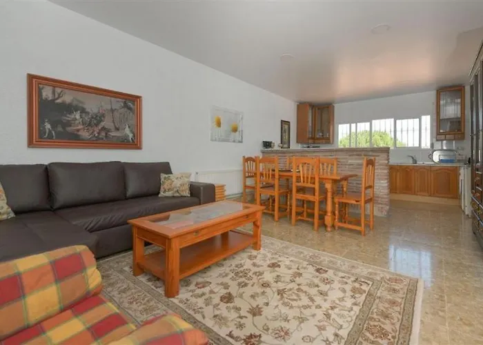 Komarok Villa Baga