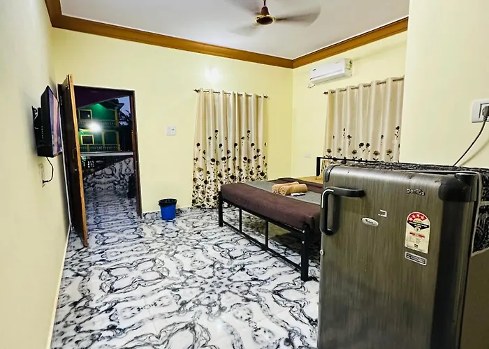 Calangute The Purple House Hotel