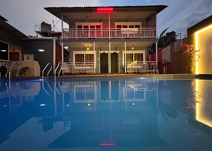 Sea Shell Beach Cottages & Suites Arambol