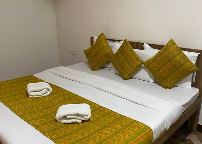 Calangute Beach Avenue Hotel