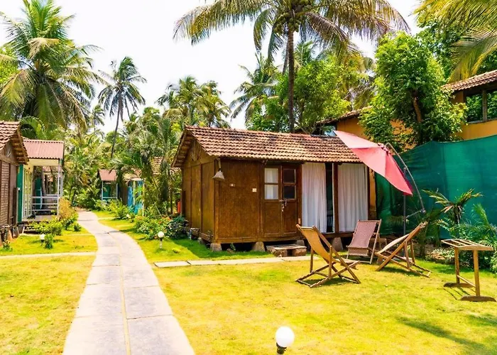 Village Susegat Beach Resort Morjim