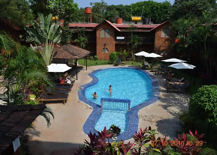 Sea Breeze Beach Resort Candolim, Goa
