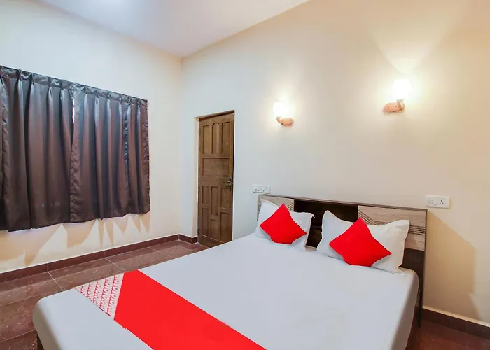 Flagship Hotel River Wood Morjim