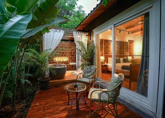 Larisa Resort & Spa, Ashwem Mandrem