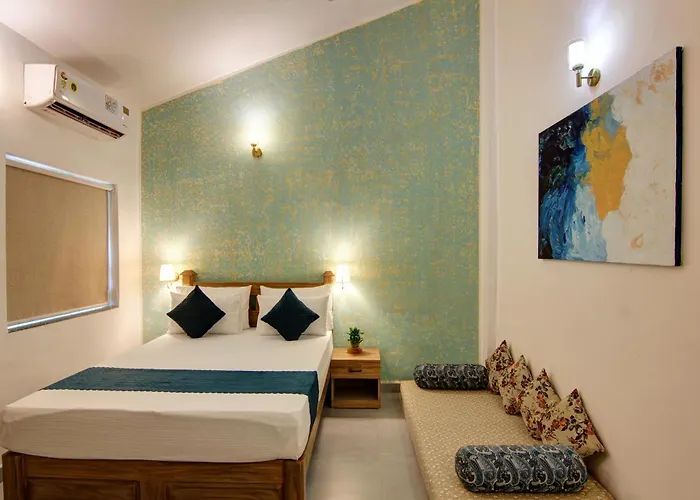 Baga Lodge