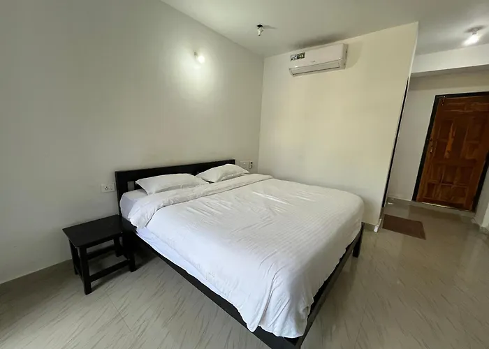 Morjim Dog Friendly Hotels