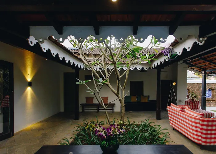 Aldona Hotels