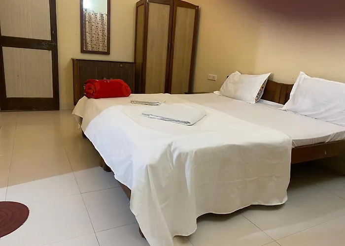 Holidays Beach Apartments Goa Baga