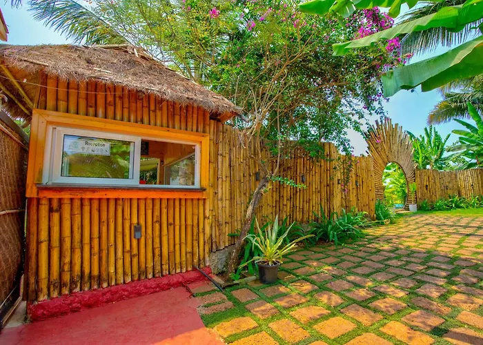 The Lazy Cabanas Candolim