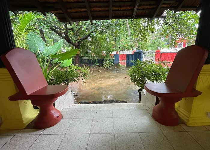 Tien B&B & Bistro Vagator