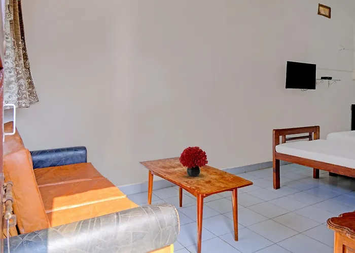 Hotel O Cathsil Cottages Calangute