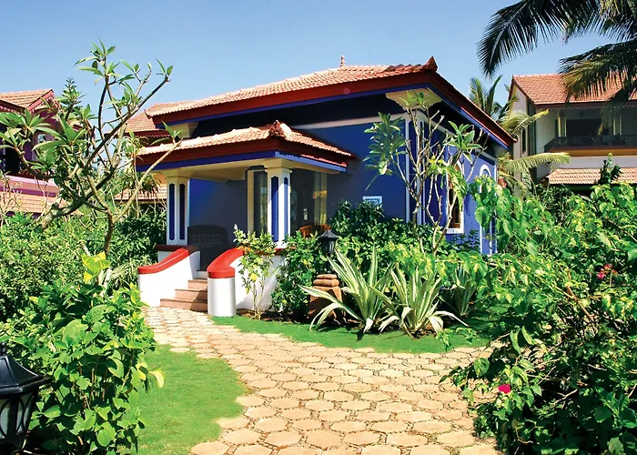 Candolim Hotels with Tennis Court