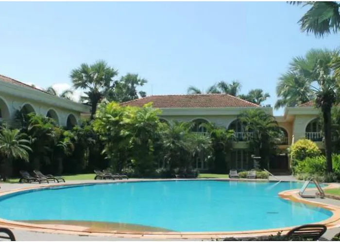 Varca Hotels