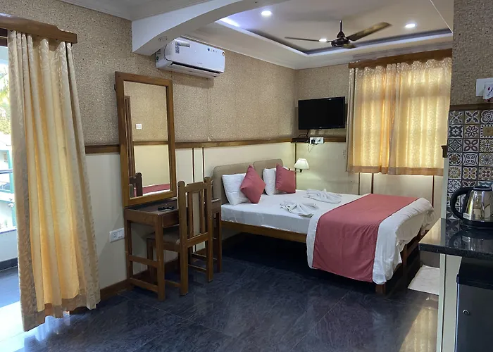 Summerville Resort - Near Candolim Beach