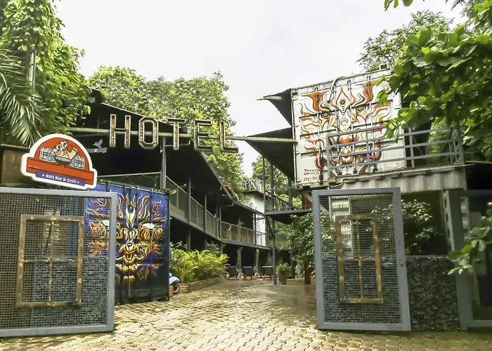 Treebo Trend Beach Box Hotel Baga