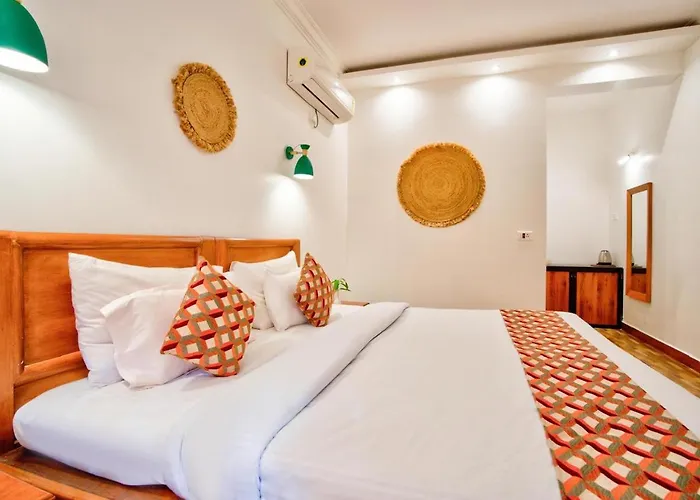 Maya Beach Resort Near Vagator Petrol Pump Anjuna