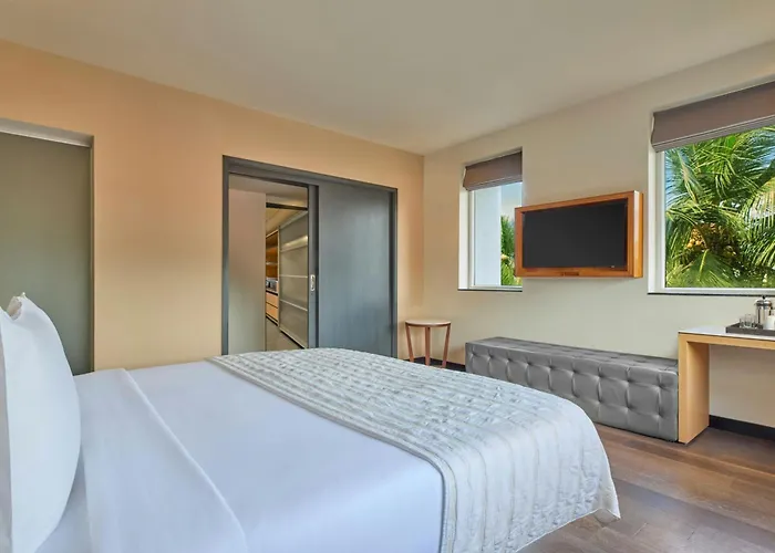 Le Meridien Goa, Calangute