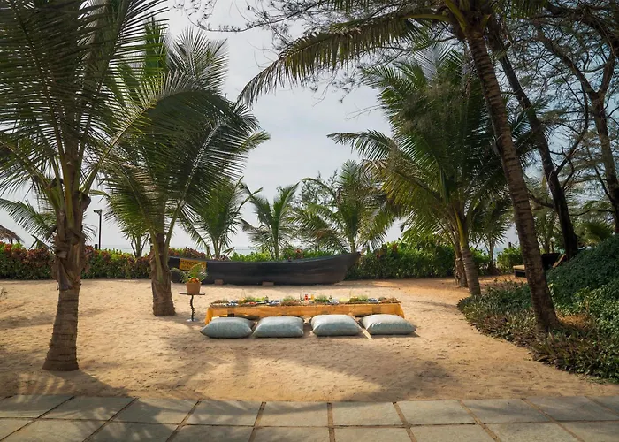 Mandrem Beach Resort, A Member Of Radisson Individuals Retreat