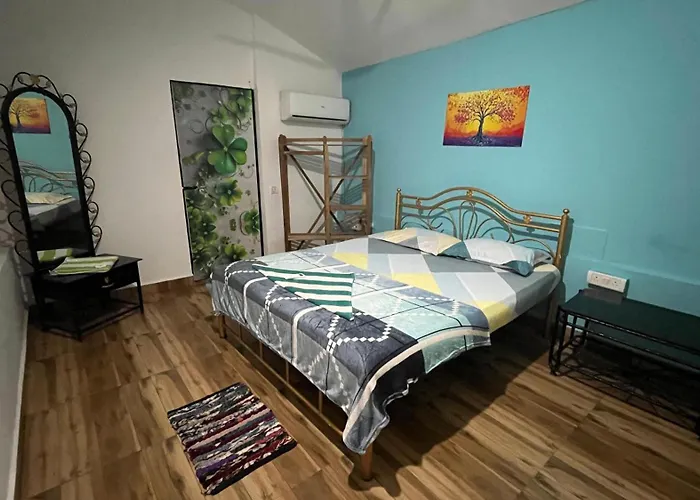 Pet friendly Nature Of Arambol
