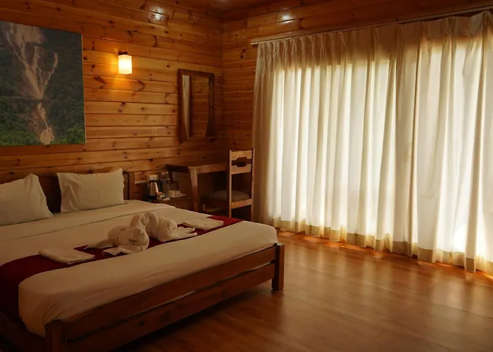 Morjim hotels near Goa nightlife
