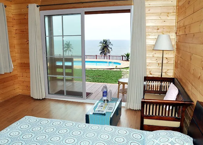 Vagator Hotels