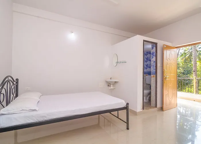 Casa Nobert Hotel Morjim