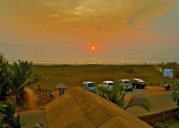Pam'S Pirache Resort Morjim