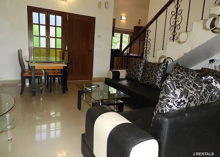 Anjuna hotels near Sunset Point