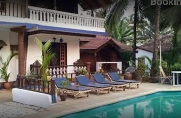 Candolim Apartments With Pool N Bar