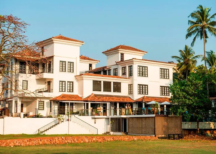 Sol De Goa By Sereno Nerul 