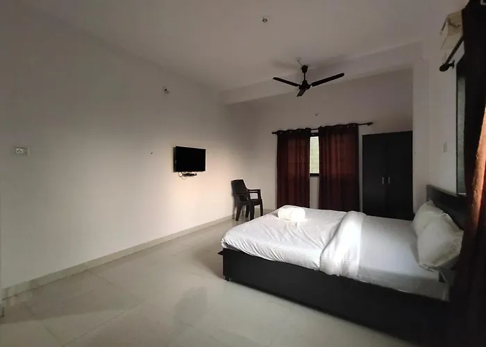 Sky Beach View Baga - 3 star Hotel